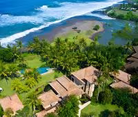 Villa Arika, Overview