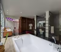 Villa Asada, Master Bathroom